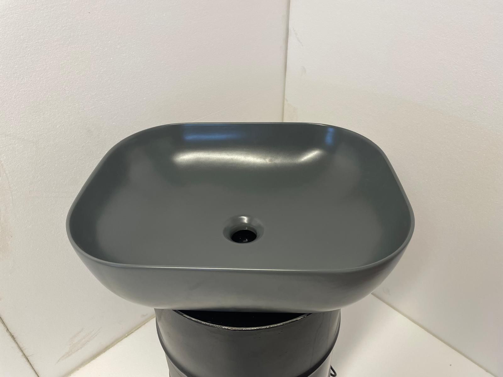 Vedrine Seramic Sink